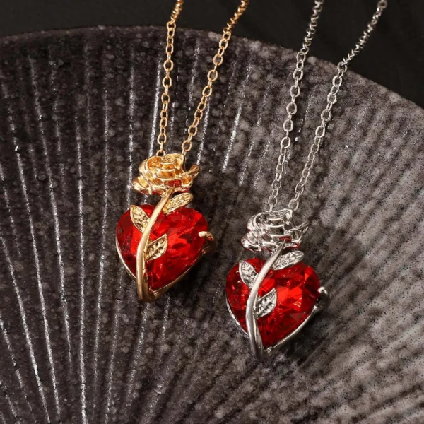 Dark Red Crystal Rose Flower Pendant Necklace for Women Men Gothic Punk Zircon Love Heart Chokers Neck Jewelry Personalized Gift