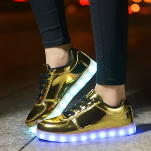 Hot Sale Golden Glitter Men's Skateboard Shoes Shiny Mirror Designer Trainers Women Shoes Luminous Hip Hop Luxury Sneakers Men - Image 2