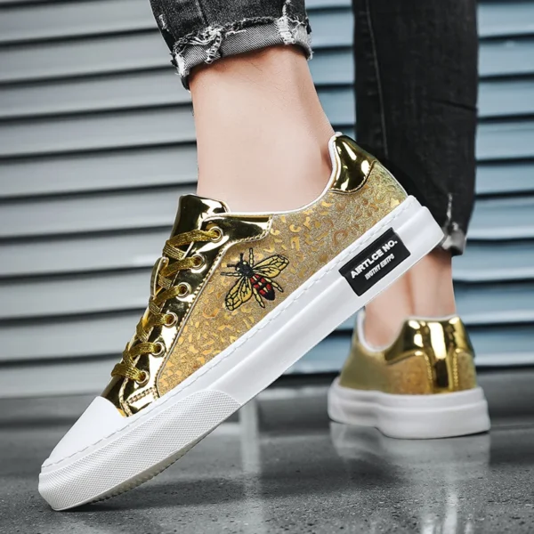 Hot Sale Gold Bee Sneakers Men Fashion Luxury Skateboard Shoes Men Original Designer Shoes Hip Hop Superstar Men's Skate Shoes - Image 4